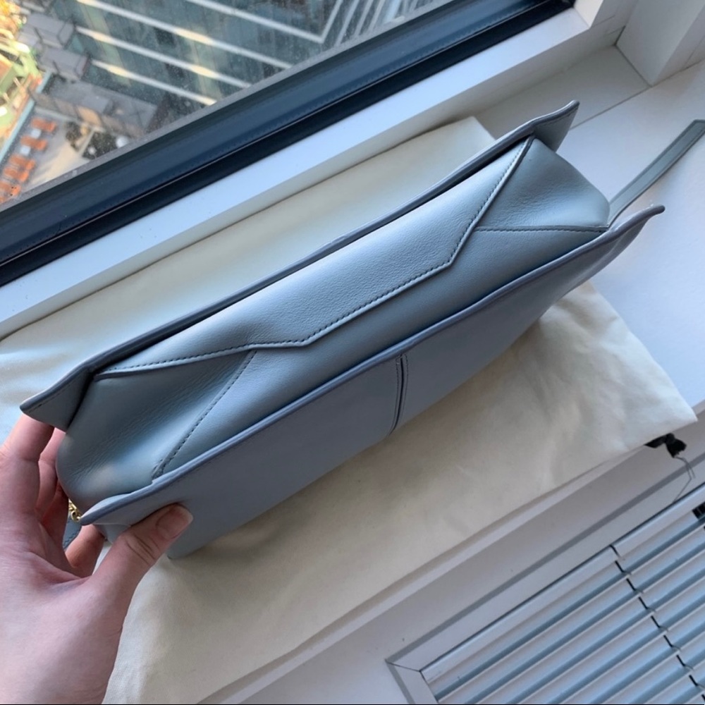 Céline Tri-fold Clutch On Chain Cloud Supple Natural Calfskin - Picture 4 of 8